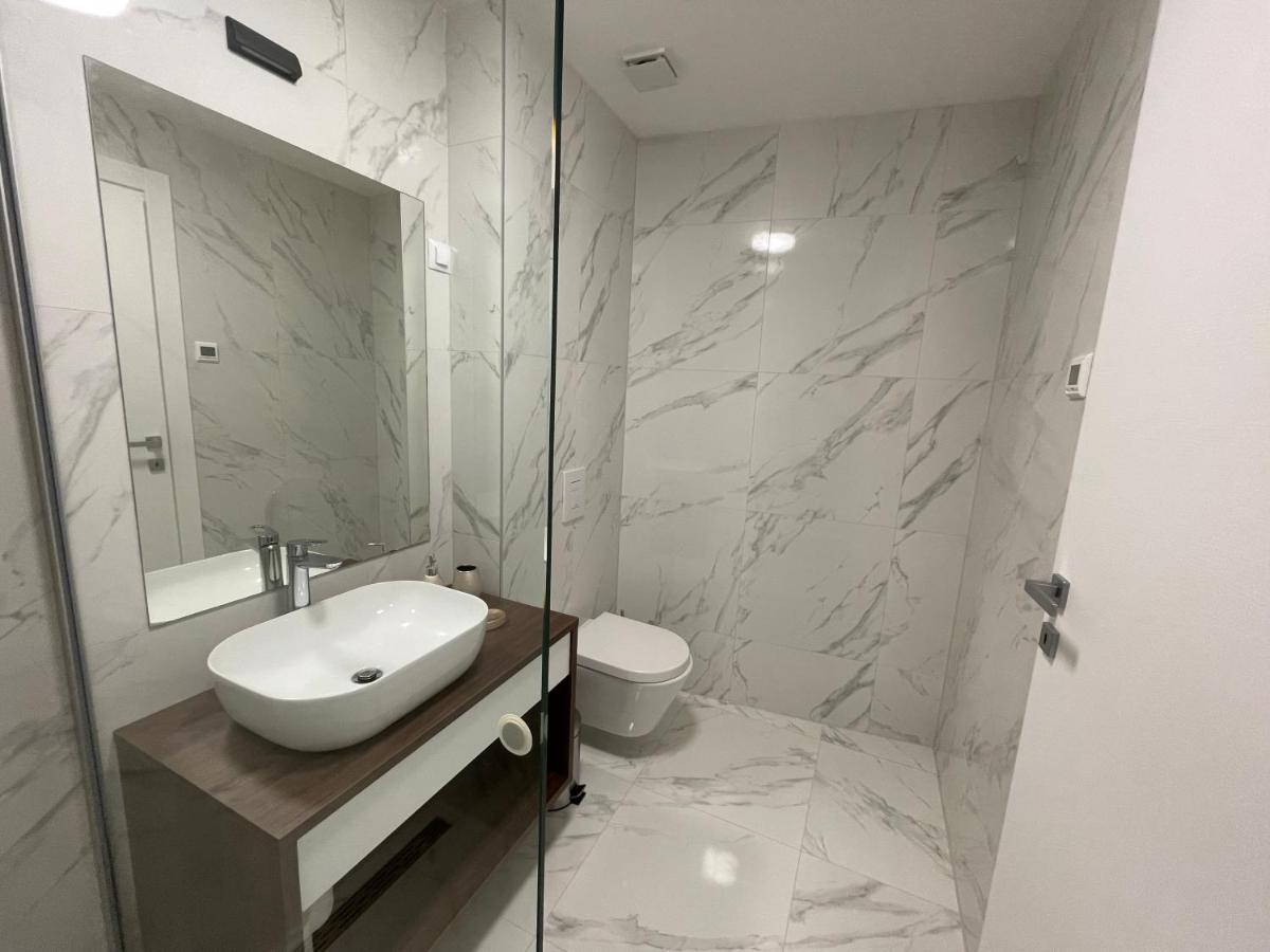 Lux Nanea Apartment Krk Town Extérieur photo
