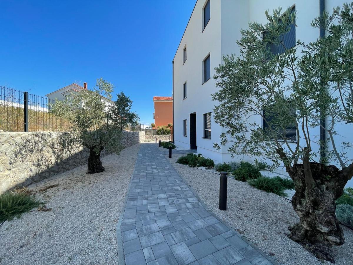 Lux Nanea Apartment Krk Town Extérieur photo